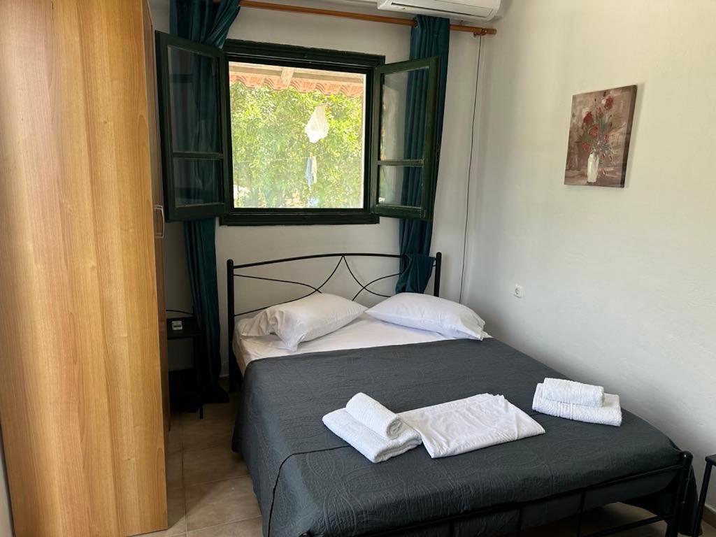 Lazari Rooms Himarë Exterior foto