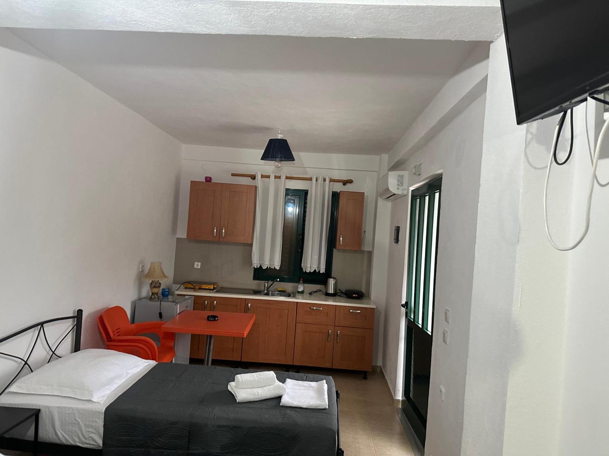 Lazari Rooms Himarë Exterior foto